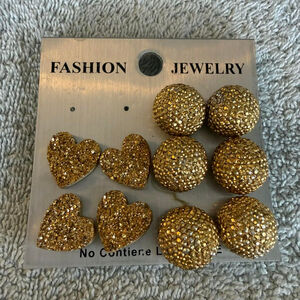 Pair of 5 Fashion Jewelry Earrings Gold Spherical and Heart